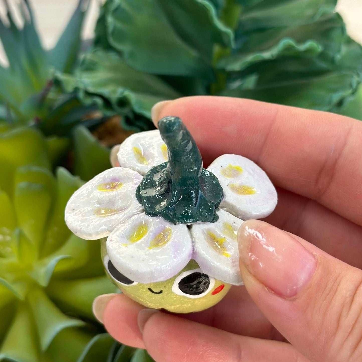 Flower frogs 🌸
