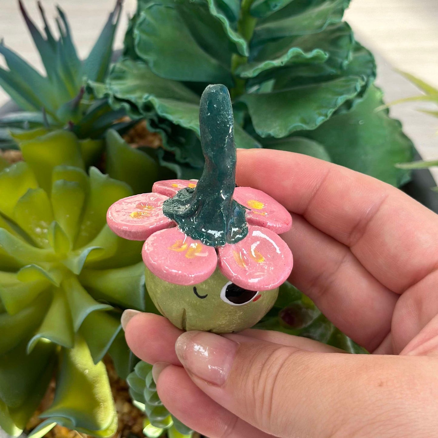 Flower frogs 🌸
