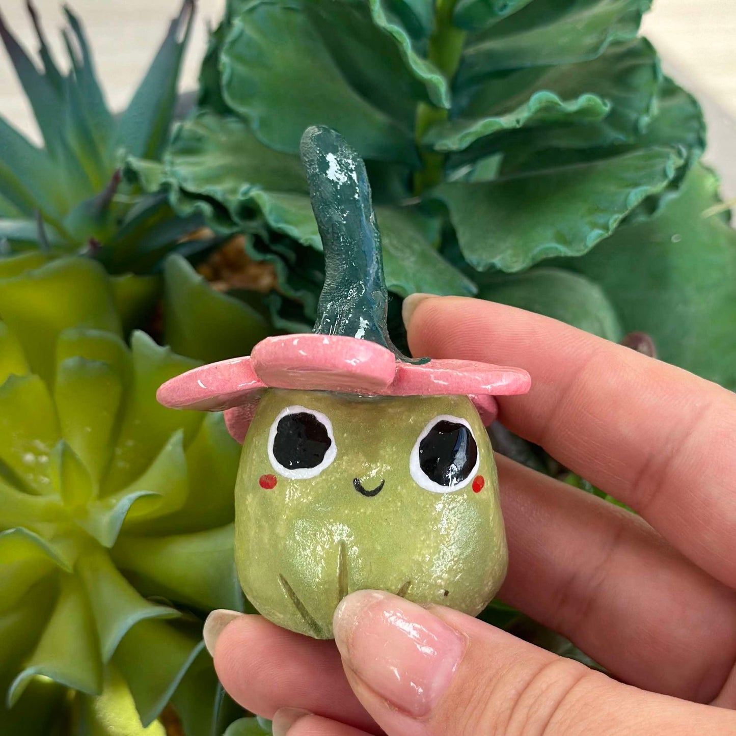 Flower frogs 🌸