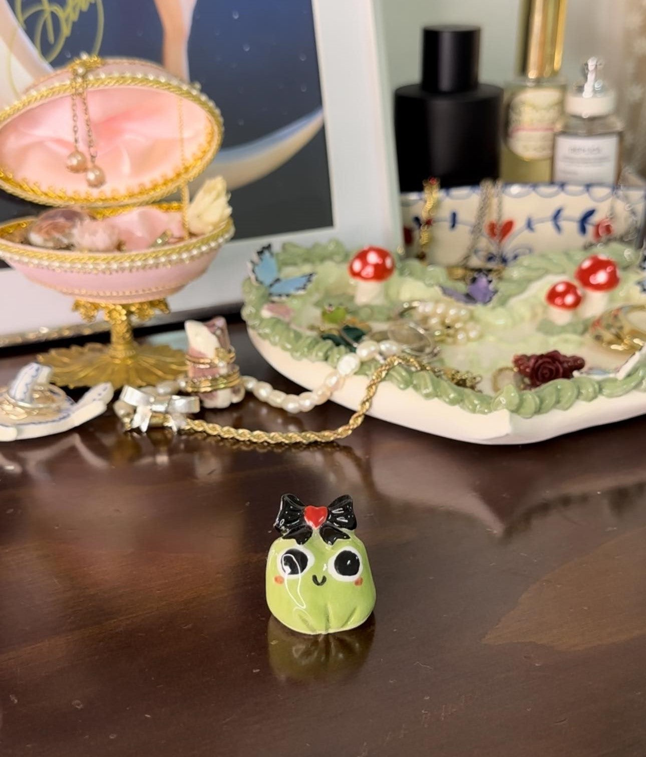 Bow frog 🎀
