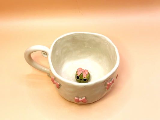 Peekaboo Froggy Bow Mug 2