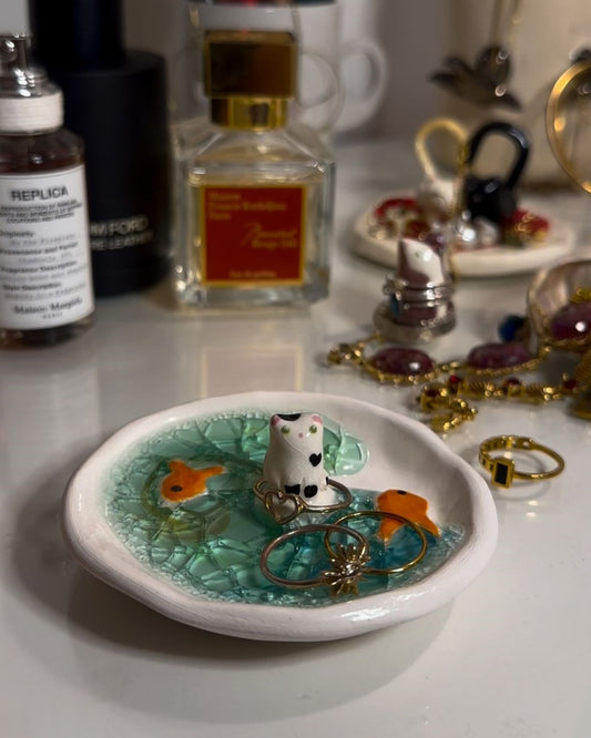 Cat in a Fish Pond | Marble Jewellery Dish